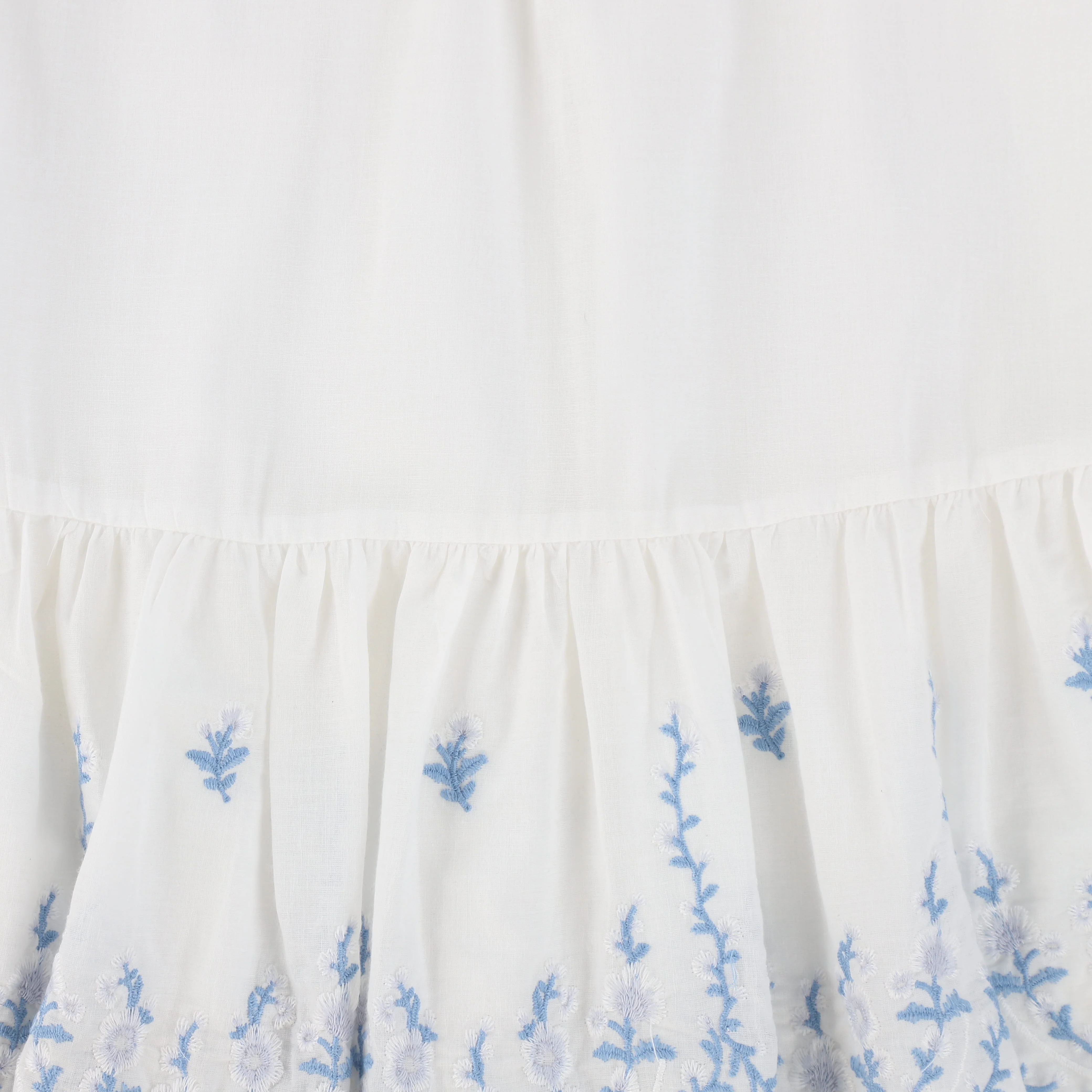 BAMBOO WHITE EMBROIDERED SCALLOP TRIM MIDI SKIRT [FINAL SALE] - Image 3